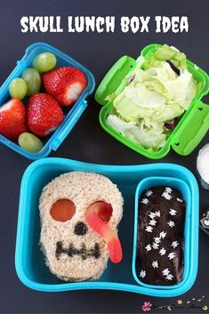 the lunch box is filled with fruit, vegetables and other items to make it look like a skull