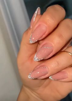 Cute Silver Glitter Nails, Tulum Inspired Nails, Cute Simple Almond Nails, Matte Nails With Glitter, Sparkly Nails French Tips, Silver Design Nails, New Years Nails 2022 Trends, Elegant Almond Nails Classy, Short Claw Nails