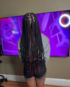 Peekaboo Knotless Braids Medium, Curled Knotless Box Braids, Peekaboo With Curls, Peekaboo Knotless With Curls, Red Peekaboo Box Braids With Curls, Knotless Boxbraids Medium With Curls, Red Peekaboo Braids With Curls, Red And Black Knotless Braids With Curls, Medium Knotless With Curls At The End