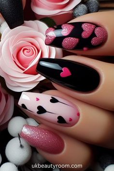 30 Adorable Valentine's Day Nail Designs for 2025 Red And Black Nails Heart, Short Coffin Nails Designs, Orange Nail Designs, Orange Nail, Punk Nails, Love Day, Short Almond