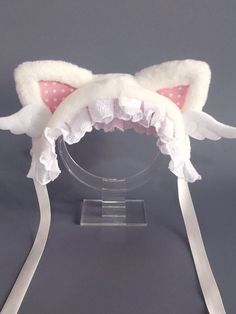 The price includes only one hairband. Cutecore Accessories, Cat Ear Hairband, Blonde Hair Korean, Yume Kawaii Hair Accessories, Cutecore Clothes, Kawaii Pink Hair Accessories, Kawaii Hair Accessories, Pastel Clothing, Pink Cat Ears Hair Accessories