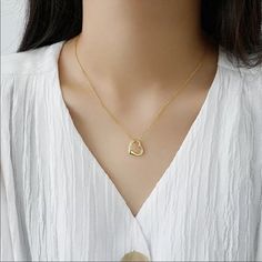 New Heart Shaped Necklace. 18k Gold Plated, 925 Sterling Silver, Link Chain. Chain Size 17 1/2”, Heart Size 5/8” X 5/8” Heart Shaped Pendant Necklace, Hearts Girl, Hollow Heart, Heart Shaped Necklace, Gold Heart Necklace, Heart Shape Pendant, Love Necklace, Ankle Bracelets, Heart Of Gold