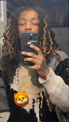 Male Loc Styles, Dyed Dreads, Hair Twists Black, Dread Hairstyles For Men, Black Dreads, Dread Styles, Dyed Hair Men, Cute Dreads, Dreadlock Hairstyles For Men