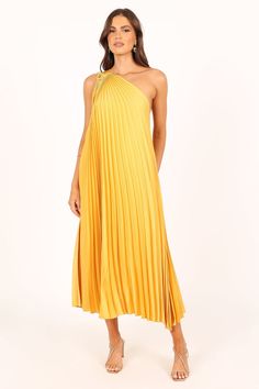 Cali One Shoulder Maxi Dress - Saffron - Petal & Pup USA One Shoulder Long Dress Chiffon, Maxi Design, Fall Wedding Guest Dress, One Shoulder Midi Dress, Dress One Shoulder, Usa Dresses, Satin Midi Dress, Women Maxi, Midi Length Dress