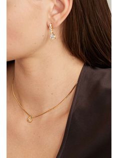 ANISSA KERMICHE Lady V 14-karat gold diamond necklace Anissa Kermiche, Simplicity Fashion, Tin Tin, Flat Dress Shoes, Gold Diamond Necklace, Fine Jewelry Designers, Treasure Chest, Watch Gifts, Lady V