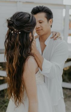 #fashion, #style, #outfitinspiration, #beauty #beauty, #makeup Boho Wedding Hair Brunette Half Up, Flowy Bridal Hair, Wavy Bridal Hair, Bridal Boho Hair, Messy Bridal Hair, Runaway Wedding, Beach Bridal Hair, Elopement Hair, Wedding Hair Brunette