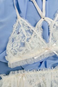 Elevate your bridal glow and slip on ourlLacy ruffle triangle bralette. A confidence-boosting bralette every bride deserves. 💍 Lacy Bralettes, Bridal Gift Box, Date Night Gifts, Corsets And Bustiers, Triangle Bralette, Scalloped Trim, Bridal Lingerie, Black Lingerie, Lingerie Fashion