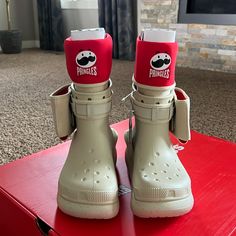 Pringles X Crocs Boots - Women’s Size 8/Mens Size 6 - New In Box. Includes Unopened Croc Tail Party Can Of Pringles. Crocs Boots, Women's Crocs, Crocs Shoes, Box Color, Boots Women, Rain Boots, Really Cool Stuff, Womens Boots, Womens Sizes