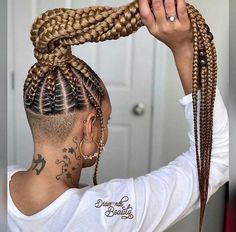 Box Braids Shaved Sides, Natural Hair Videos Tutorials, Shaved Hair Women, Black Ponytail Hairstyles, Beautiful Braids