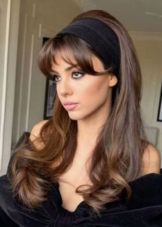 mob wife hair cut inspo #mobwife #hair #blowout #trending Mob Wife Makeup, Hair Blowout, Mob Wife Aesthetic, Wife Aesthetic, Wife Style, Haircut Short, Mob Wives, Hairstyle Inspo, Hair Aesthetic