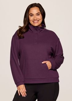 Stay comfortable and stylish in our Harbor Ribbed 1/4 Zip. The ultra lightweight, soft ottoman rib fabric is complemented by a large front pocket to make this regular length sweatshirt perfect for any occasion. With a quarter zip-up design featuring a concealed zipper and mock neckline, this pullover offers both convenience and functionality while allowing for easy layering. Grab yours now to elevate your wardrobe effortlessly. Loungewear Half-zip Sweatshirt With Pockets, Half-zip Sweatshirt With Pockets For Loungewear, Fleece Half-zip Top With Pockets, Half-zip Loungewear Tops With Pockets, Loungewear Half-zip Tops With Pockets, Athleisure Half-zip Tops With Pockets, Fleece Tops With Zipper Closure For Loungewear, Half-zip Loungewear Outerwear, Solid Half-zip Outerwear For Loungewear