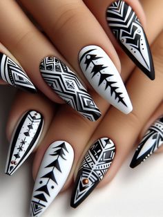 Black And White Aztec Nails, Native American Nail Art, Black And White Nail Designs, Fruit Nail, Decorative Nails, Nail Glam, American Nails