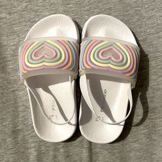 Primark Sandals Has An Elastic Band On The Heel New Without Tags Size 7 Usa Playful Plastic Slip-on Sandals, Cute Plastic Slide Sandals, Playful Open Toe Plastic Sandals, Playful Slip-on Plastic Sandals, Cute Open Toe Plastic Sandals, Cute Open Toe Jelly Sandals, Cute Plastic Sandals For The Beach, White Round Toe Jelly Sandals, White Open Toe Jelly Sandals