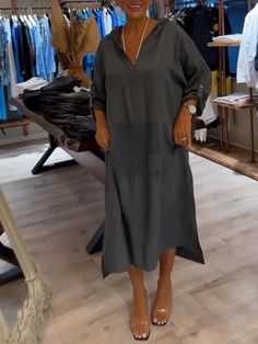 Oversized Gray Dress For Spring, Oversized Gray Dresses For Spring, Casual Gray Long Sleeve Dress, Gray Long Sleeve Beach Dress, Long Sleeve Gray Beach Dress, Casual Oversized Gray Dress, Winter Mini Dresses, Linen Dress Women, 70 Dress