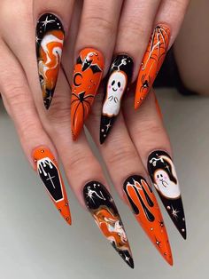 Get ready to spook with these red and black ghostly Halloween nails! 👻🔴 A perfect combination of eerie and elegant Halloween nail art. Ideal for a fun, festive look that's sure to impress. Discover more Halloween nail designs at nailhow.com. Save this pin for future inspiration!
#halloween #nails #fall #nailart #spooky #nailsofinstagram #love #beauty #halloweencostume #fashion #october #photography #hair #pumpkin #nailswag #autumn #nailsonfleek #trickortreat #style #art #beautifulnails Summer Nail Art, Nagel Tips, Nail Type, Jelly Nails, Nail Swag, Diy Nail Art