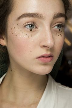 Christian Dior backstage | Коллекции весна-лето 2017 | Париж | VOGUE Horoscope Magazine, October Horoscope, Festival Make Up, Aquarius Pisces, Sagittarius Capricorn, Scorpio Sagittarius, Libra Scorpio, Aries Taurus