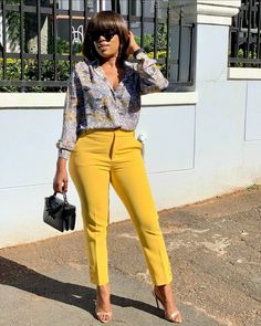 Stylish work outfits | Trendy work outfits | Business casual outfits Capri Business Casual Outfits, Trendy Work Outfits, Work Outfits Business Casual, Springtime Outfits, Slacks Outfit, Pants Outfit Work, Spring Time Outfits, Trendy Work Outfit, Dress Tips