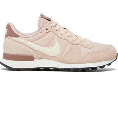 Women’s Nike Internationalist In Particle Beige Mauve. Brand New In Box. Small Black Scuff, It Might Be Able To Be Removed, I Didn’t Try Hard Enough. From Smoke Free Home. Nike Internationalist, Try Hard, Nike Shoes Women, Try Harder, Shoes Women, Womens Shoes Sneakers, Armoire, Nike Shoes, Nike Women