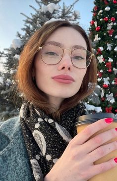 Glasses Aesthetic Oval Face, Guess Glasses Frames Woman, Square Glasses Aesthetic, Abg Style Makeup, Deep Winter Makeup, White Frame Glasses, Goth Asian, Best Lip Color, Makeup With Glasses