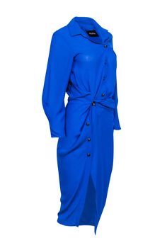 A vivid shade of blue draws the eye in this midi dress by Pfeiffer. Tortoiseshell buttons and ruched detailing bring even more interest. Add a nude sandal and shoulder bag for a visit to the winery or brunch with friends. Size XS 53% Rayon, 47% Viscose Unlined Asymmetric buttons Ruched detailing at button up Midi length Bust 38" Waist 26" Shoulder to hem 49" Sleeve length 22" Blue Party Dress With Button Closure, Blue Ruched Midi Dress For Workwear, Blue Ruched Dress For Work, Blue Midi Dress With Button Closure For Work, Formal Blue Dress With Button Closure, Blue Ruched Midi Dress For Work, Blue Midi Dress With Button Cuffs For Work, Blue Dress With Button Closure For Daywear, Blue Dresses With Button Closure For Daywear