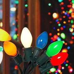 PRICES MAY VARY. C7 Christmas Multicolor String Light: 5w, 120v, 125w output power. 27 Multicolor C7 lights string on green wire, total length 25ft per string with 27 multicolor bulbs. Removable bulbs provide flexibility for easy replacement and customized designs Multicolor Outdoor String Lights: Vintage bulbs with natural ambient string light create a vintage effect or antique ambiance and a romantic atmosphere. Commercial grade heavy duty 20 gauge wire allows more lights to be connected toget Christmas Lights Images, Old Fashioned Christmas Lights, Retro Christmas Lights, C7 Christmas Lights, Outdoor String Lights Patio, C9 Christmas Lights, Xmas Fashion, Vintage Christmas Lights, Hanging Christmas Lights