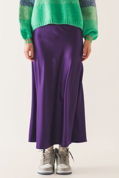 Q2 Satin midi skirt in purple Purple Slip Skirt Outfit, Monochromatic Outfit Skirt, Purple Midi Skirt Outfit, Purple Skirt Outfit Aesthetic, Purple Satin Skirt Outfit, Purple Satin Skirt, Purple Skirt Outfit, Slip Skirt Outfit, Must Have Dresses