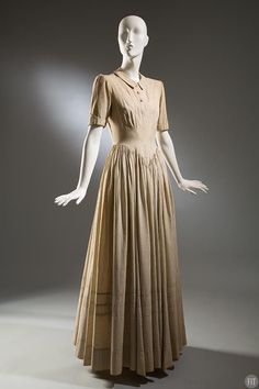 Dress by Balenciaga, Summer 1938. Gift of Mr. Rodman Heeren to the Museum at FIT. Cutwork Dress, Cristobal Balenciaga, Balenciaga Dress, Glass Menagerie, Cristóbal Balenciaga, 1930s Fashion, Full Length Dress, 1940s Fashion, Historical Clothing