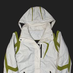 Right pocket zip broken. >Size: S >Armpit To Armpit: 22" >Armpit To Cuff: 19" >Collar To Hem: 27" White Fall Windbreaker With Zipper Closure, Sporty Hooded Windbreaker With Zip Cuffs, Fitted Track Jacket With Zipper For Outdoor, Fitted Track Jacket With Zipper Closure For Outdoor, White Zip Fly Outerwear For Winter, Sporty Hooded Windbreaker With Zip Fly, Sporty Winter Windbreaker With Zipper Closure, Functional White Outerwear With Zipper Closure, Sporty Winter Track Jacket With Ykk Zipper