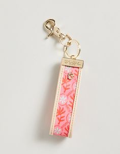 Grab-N-Go Keychain Queenie Quilted Floral from Spartina 449 Cute Wristlets Keychains, Ron Jon Keychain, Xc Team Gifts, Cute Key Wristlet, Preppy Backpack Keychains, Preppy Key Chains, Wallet And Keychain, Car Keychain Aesthetic Ideas, Wristlet Keychain Aesthetic