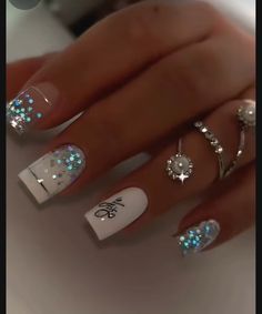 Nail Art Designs New Year 2025, New Years Eve Pedicure, Nail Ideas For 2023, Hottest Nail Trends, Wedding Nails Ideas, Spring Nail Ideas, Sns Nails Colors, Sassy Nails, Spring Nail Designs