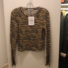 Soft Feel, Long Sleeve, Shrunken Fit Yellow/Gray Tiger Fit T-Shirt. Never Worn! Tiger Shirt, Tiger Print, Print Tee, Zara Tops, Printed Tees, Shirts For Girls, Long Sleeve Tees, Zara, Womens Tops