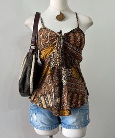 Earthy 2000s Aesthetic, Boho Y2k Outfits, Y2k Boho Outfits, Y2k Hippie Outfits, Bamboo Outfit, Earthy Summer Outfits, Carribean Outfits, Funky Tops, Earthy Clothes