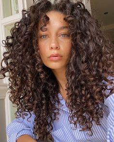 Jayme Jo, Curtain Bangs Curly, Emily Mcintire, Bangs Wavy Hair, Curly Cuts