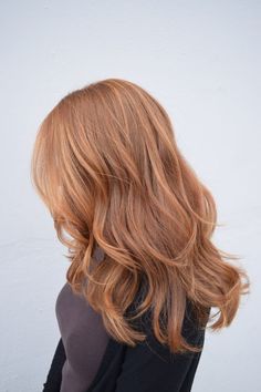 Rambut Brunette, Natural Red Hair, Red Hair Inspo, Hair Strands, Ginger Hair Color, Hair Color Auburn, Strawberry Blonde Hair, Hair Color Highlights