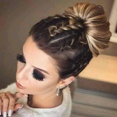 Hairstyles 15, Short Natural Hairstyles, Hairstyle Girls, Wedding Hair Up, Peinados Recogidos, Hairstyles Braided, Messy Bun Hairstyles, Hair Styler, Short Natural Hair Styles