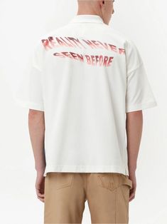 JW Anderson graphic-print short-sleeved Polo Shirt - Farfetch Anchor Logo, City Shorts, Printed Polo Shirts, Polo Shirt White, Jw Anderson, Balenciaga Triple S, Custom Watch, Summer Beach Wear, Short Suit