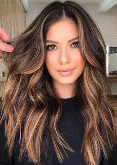 Balayage Hair Caramel, Hair Color Caramel, Black Hair With Highlights, Caramel Hair, Winter Hair Color, Long Brown Hair