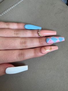 Cute Anime Nail Designs, Subtle Anime Nails, Anime Nails Aesthetic, Anime Nails Simple, Howls Moving Castle Nails, One Piece Nails, Castle Nails