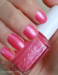 Essie Strawberry Shortcake Essie Polish, Art Nail Designs, Nail Polish Nail Art, Bubble Gum Pink, Pink Colour, Pedicures, Bubblegum Pink