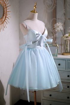 Cute Sky Blue Beading Bowknot Short Princess Homecoming Dresses Cute Sky, Cute Homecoming Dresses, Cute Dresses For Party, Professional Dress, Tulle Homecoming Dress, Disney Dresses, Professional Dresses, Tulle Fabric, Stretch Satin