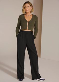 THE FAVORITE PANT SHORTIE | Favorite Daughter Black Pants Outfit, Daughters Day, Suiting Fabric, Fall Capsule Wardrobe, Favorite Daughter, Black Trousers, The Favorite, Night Looks, Pants Outfit