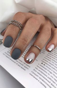 Modern French Tip Nails, French Tip Nails Chrome, Modern French Tip, Tip Nail Ideas, White French Nails, Mens Nails, White And Silver Nails, Nails Chrome, Class Games