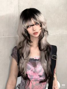 Blonde Goth Hairstyles, Black Hair With One White Streak, Japanese Hair Color Ideas, Asians With Blonde Hair, Long Alt Hair, Black And White Hairstyles, Alt Hair Colors, Alternative Haircuts, Raccoon Tail Hair