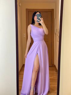 Gowns For Wedding Guests, Vestido Color Lila, Dresses Couture Candy, Gowns For Wedding, Opulent Wedding, Dresses Couture, Classy Wedding Dress, Wedding Guest Outfits, Prom Dress Inspiration