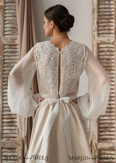 Blouse For Bride, Bolero Long Sleeve, Wedding Dress Topper, Lace Capelet, Wedding Sweater, Bridal Sweater, Dress Topper, Wedding Bolero, Long Sleeve Shrug