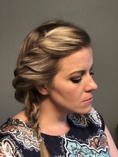 Super Fast Style: Rope Braid 3 Ways! • Amy Of All Trades Rope Braid Hairstyles, Hairstyles For Gray Hair, Fast Braids, Lace Braid, Cosmetology School, Rope Braid