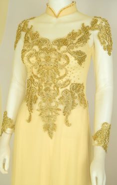 ÁO DÀI Cưới Kem Vàng cao cấp Kết Đá Pha Lê| Gold color AO DAI Crystal Wedding Bust: 34 inches Waist: 27 inches Size 4 Elegant Yellow Gown For Wedding, Gold Floor-length Gown For Ceremony, Gold Floor-length Wedding Gown, Formal Gold Floor-length Wedding Dress, Festive Gold Floor-length Wedding Dress, White Wedding Gown With Gold Embroidery, Elegant Gold Gown For Ceremony, Elegant Gold Wedding Dress For Festive Season, Traditional Gold Wedding Dress