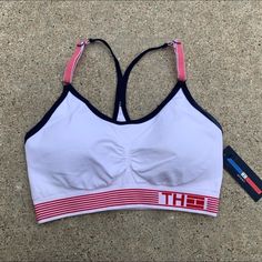 Brand New With Tags! Tommy Hilfiger Logo, Seamless Sports Bra, Padded Sports Bra, Racerback Sports Bra, Blue Logo, Tommy Hilfiger Women, Sports Bra Sizing, Sports Logo, Bra Women