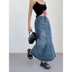 size Skirt length waistline Hip circumference S 92 65 87 M 93 69 91 L 94 73 95 Measurement unit: centimeters. Please understand that there is a 1-3cm error range due to different measurement methods.Age: 18-24 years oldSize: S M LFabric: DenimPattern: Solid colorStyle: StreetStreets: European and AmericanWaist type: High waistColor classification: dark blueCatalog number: 5.16Skirt type: A-line skirtYear Season: Summer 2023Skirt length: Midi skirtPopular elements/craft: pocketsSilhouette: Type A Casual Blue Long Denim Skirt, Trendy High Waist Blue Maxi Skirt, Casual High Waist Denim Blue Maxi Skirt, Casual Full Length Denim Blue Maxi Skirt, Denim Blue Casual Maxi Skirt, Casual Denim Blue Maxi Skirt, Wide Leg Denim Skirt In Blue, Trendy Full-length Summer Skirt, Trendy Full Length Summer Skirt