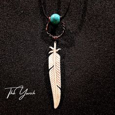 This feather necklace is a unique piece, carefully hand-carved from real deer antler. it is ideal for those looking for a unique accessory with a touch of natural charm. Whether you're into druid cosplay or just making a statement, this necklace is sure to stand out. Its tribal design along with subtle feather details add symbolic meaning and mystery to any ensemble. Handcrafted with care, it is the perfect choice for those who value craftsmanship and individuality. You can make the lace length longer or shorter feather length 9cm (3.1/2in) Deer and elk shed their antlers antlers every year in late winter or early spring and begin to grow a new set of antlers in spring. No animals were harmed. More products can be seen here https://www.etsy.com/shop/TheYurich Druid Cosplay, Unique Handmade Arrowhead Necklaces, Deer Antler Jewelry Necklaces, Antler Pendant Necklace, Deer Antler Jewelry, Antler Jewelry, Antler Necklace, Feather Necklace, Viking Necklace